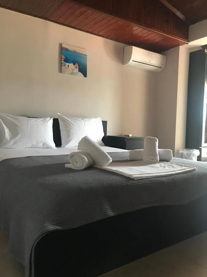 Paris Apartment Neos Marmaras Yunanistan