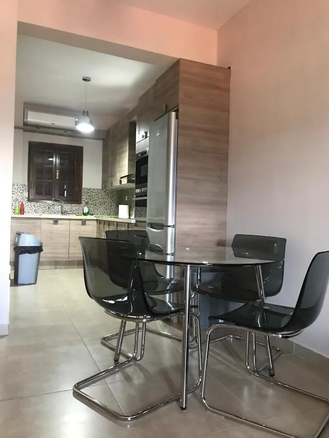 Paris Apartment Neos Marmaras 0*,  Yunanistan
